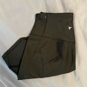 Old Navy high waisted 8 inch biker shorts with pockets